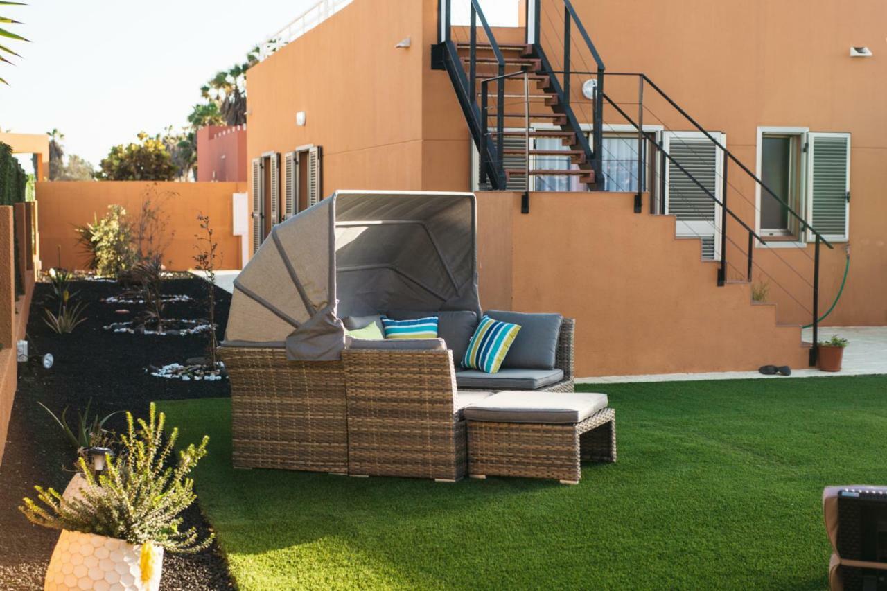 Eco Villa White Suite With Climatized Pool กาเลตาเดฟุสเต ภายนอก รูปภาพ
