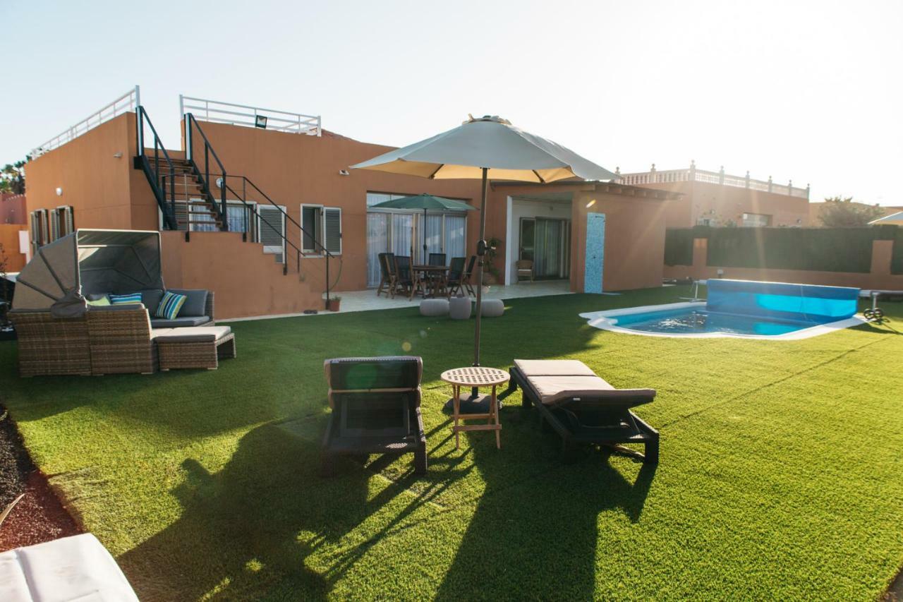 Eco Villa White Suite With Climatized Pool กาเลตาเดฟุสเต ภายนอก รูปภาพ